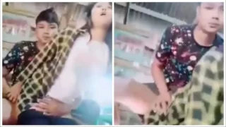 လူလစ်တုန်းခိုးစားတဲ့ မြန်မာစုံတွဲ – Amateur Teen Couple Having Doggy Sex Homemade