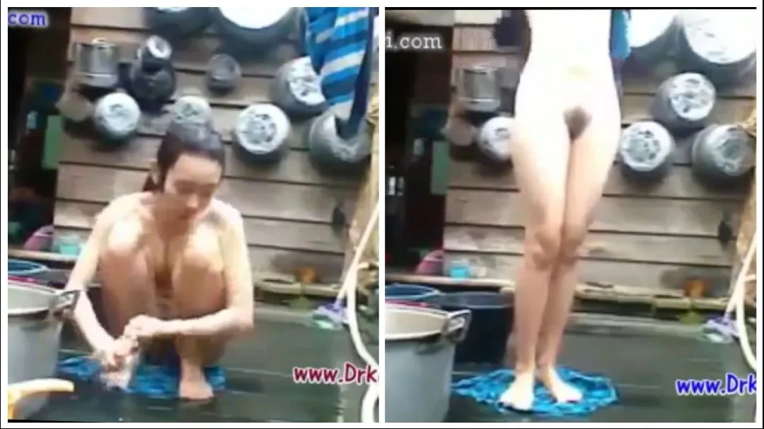 ကိုယ်တုံးလုံးလေး ရေချိုးနေတာ – Teen Showering Nude Body