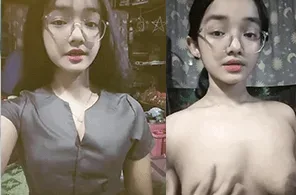 စော်လေးလန်းတယ် နို့ကတော့တွဲကျနေပြီ