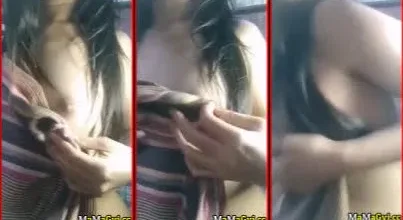 အပျိုပေါက်စ ဖလန်းဖလန်းထ