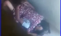 ဆော်လေးကိုအပေါ်မှာထားပြီးအောက်ကနေပင့်လိုးချောင်းရိုက်